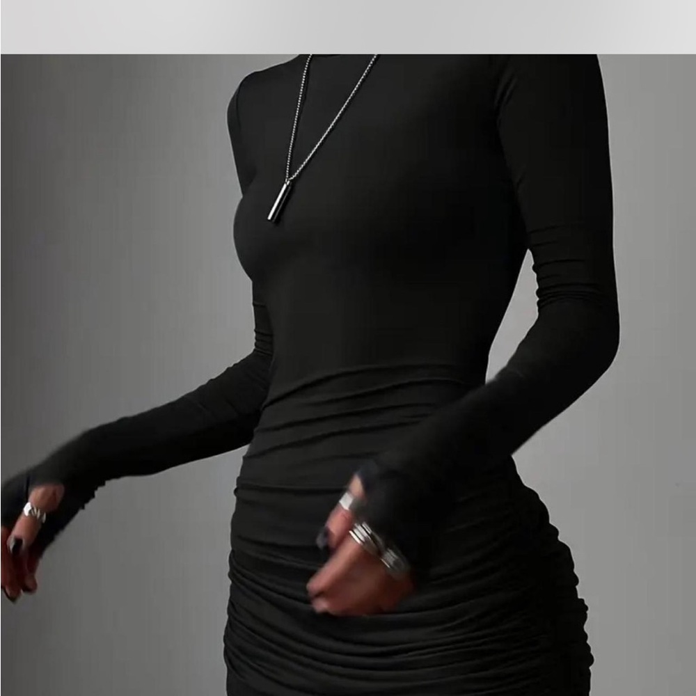 Black sexy Long-Sleeve with gloves bodycon Dress
